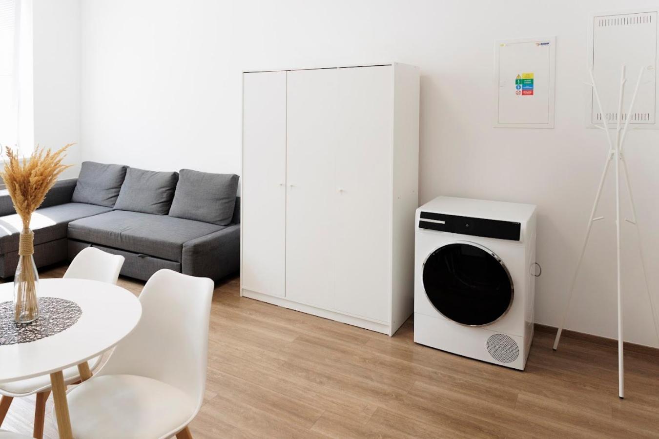 Diamond Residence In Old Town With Free Parking Bratislava Exterior foto